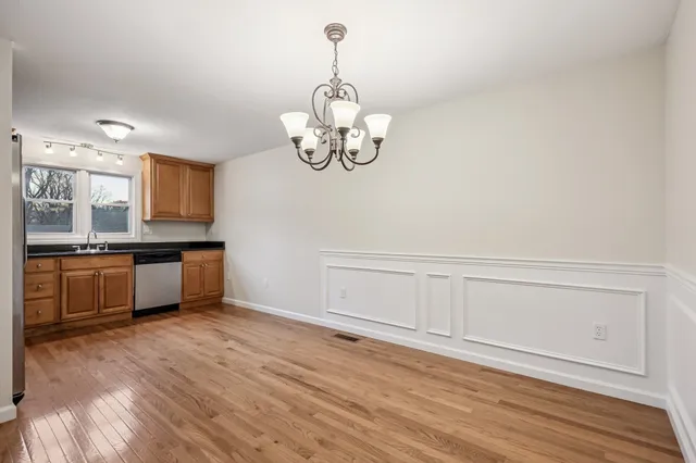 $239,900 | 24 Rushford Meade, Unit 24, Granby, CT 06035