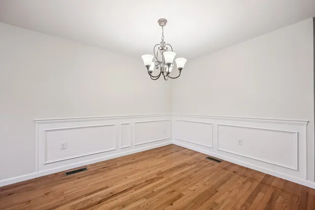 $239,900 | 24 Rushford Meade, Unit 24, Granby, CT 06035