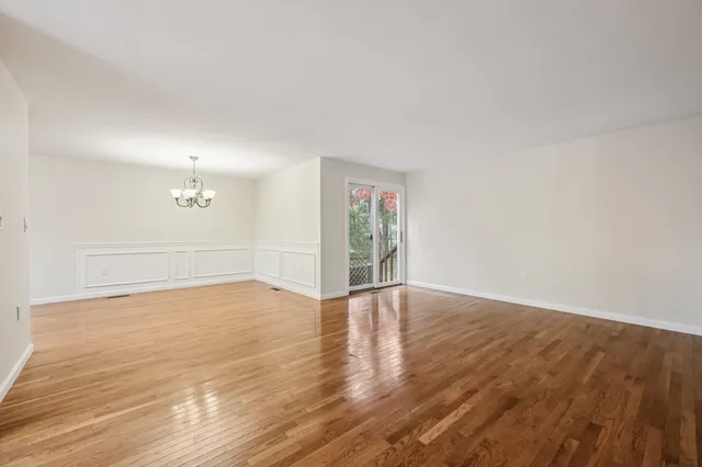 $239,900 | 24 Rushford Meade, Unit 24, Granby, CT 06035