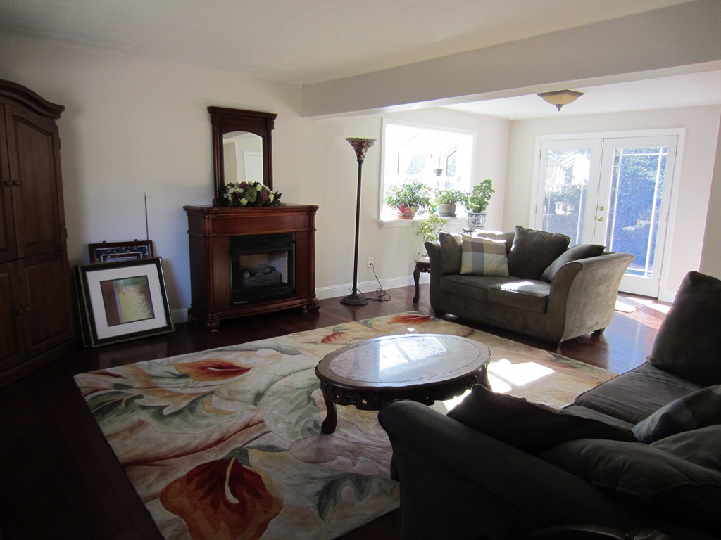 62 Steven Road Bellingham, MA 02019 - Photo 9 of 26 Gallery Image 9