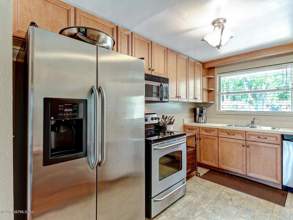 5138 Spring Glen Road Jacksonville, FL 32207 - Photo 16 of 29 5138 Spring Glen Rd-MLS_Size-016-31-Kitc