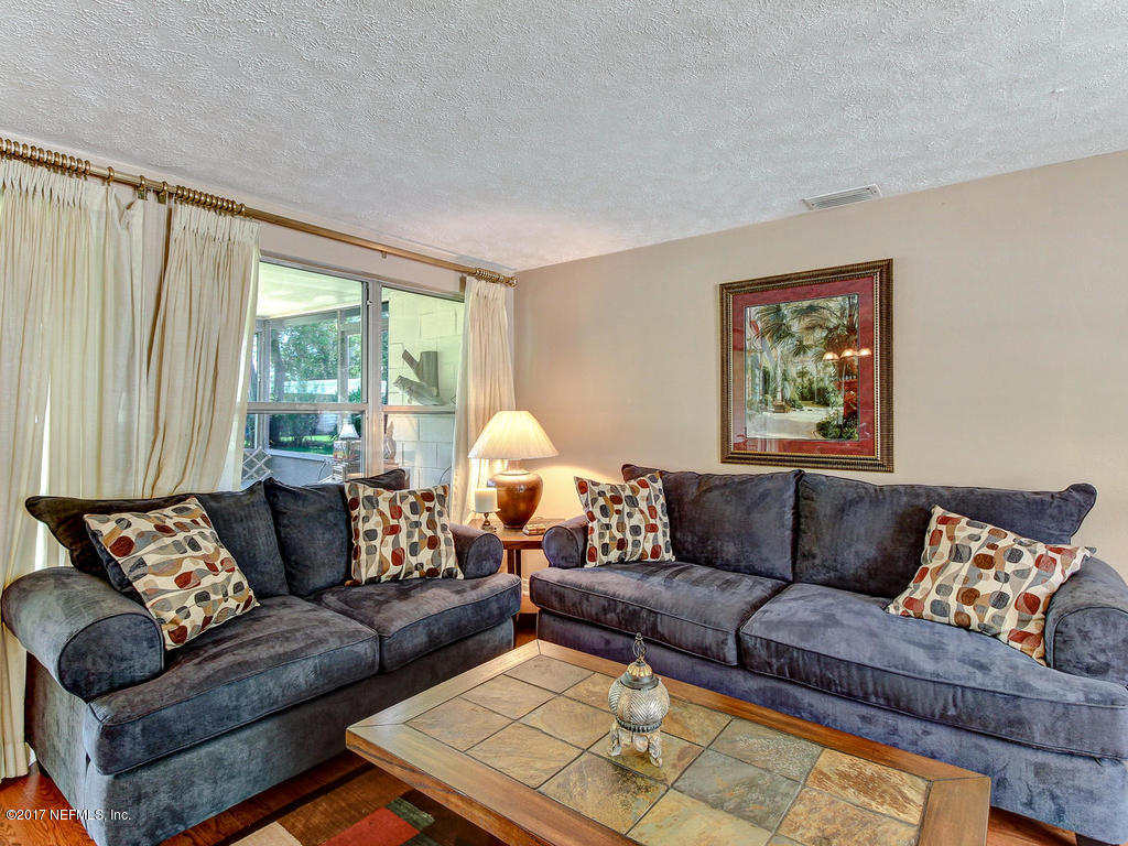 5138 Spring Glen Road Jacksonville, FL 32207 - Photo 7 of 29 5138 Spring Glen Rd-MLS_Size-011-20-Livi