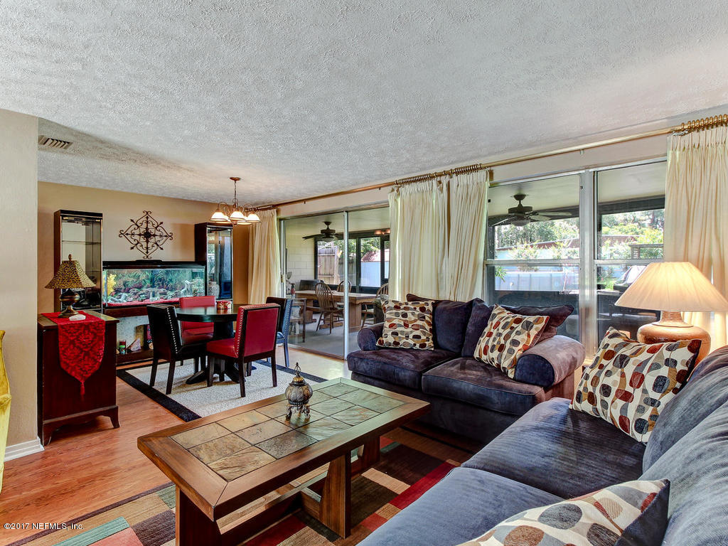 5138 Spring Glen Road Jacksonville, FL 32207 - Photo 9 of 29 5138 Spring Glen Rd-MLS_Size-013-22-Livi