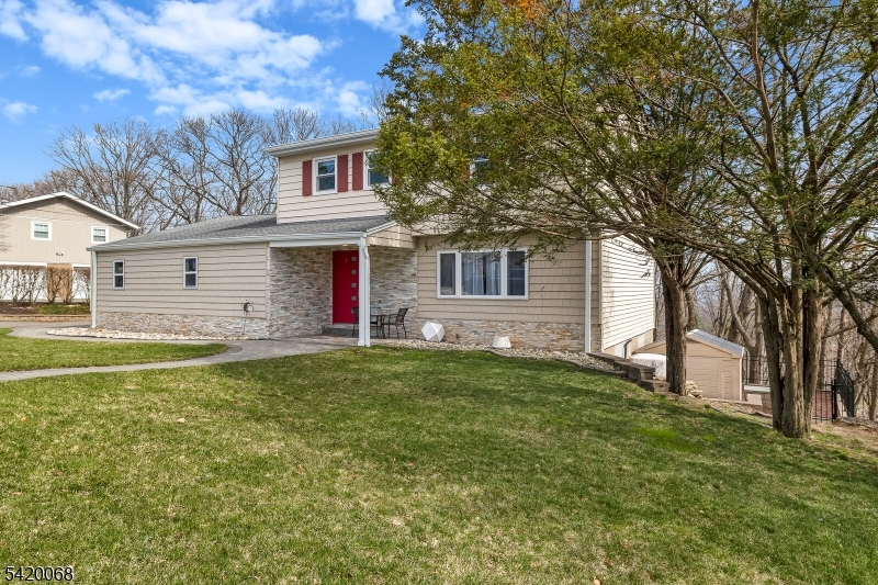 318 Daniel Street Dover, NJ 07801 - Photo 2 of 36