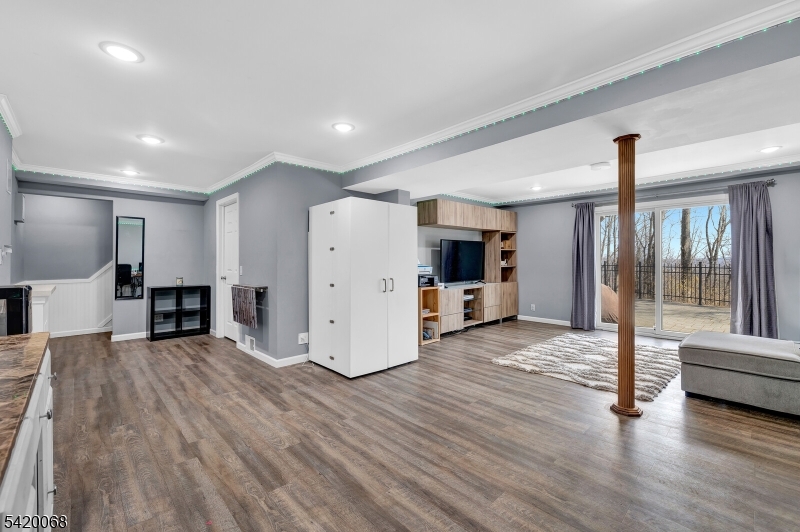 318 Daniel Street Dover, NJ 07801 - Photo 31 of 36
