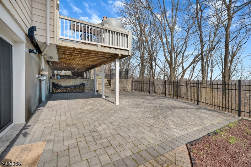 318 Daniel Street Dover, NJ 07801 - Photo 33 of 36