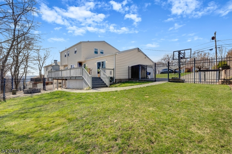 318 Daniel Street Dover, NJ 07801 - Photo 35 of 36