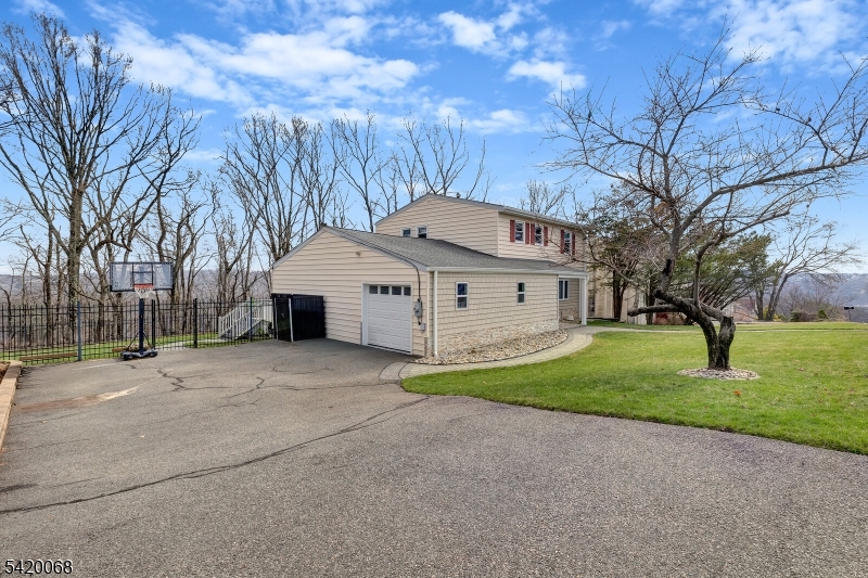 318 Daniel Street Dover, NJ 07801 - Photo 36 of 36