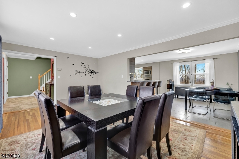 318 Daniel Street Dover, NJ 07801 - Photo 5 of 36