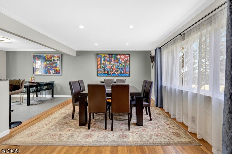 318 Daniel Street Dover, NJ 07801 - Photo 6 of 36