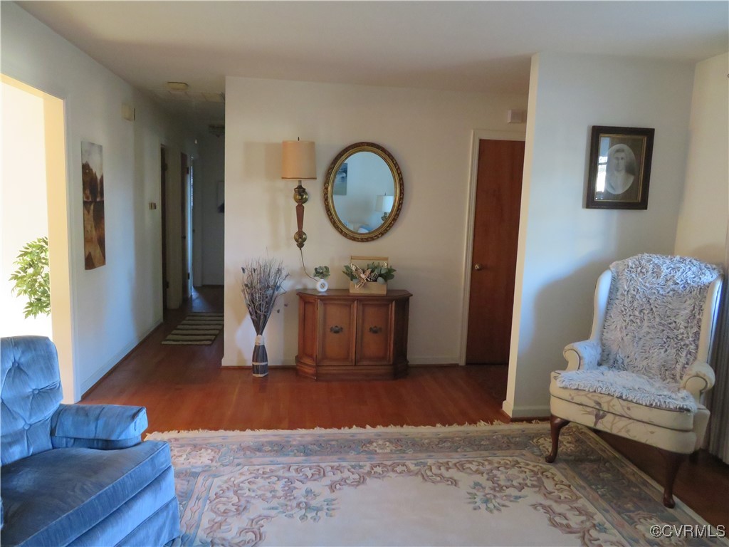 4612 Fairway Road Petersburg, VA 23803 - Photo 24 of 50 a living room with furniture and a wooden floor