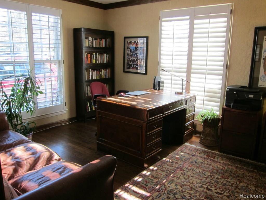 216 Stephens Road Grosse Pointe, MI 48236 - Photo 28 of 32 libr st.jpg