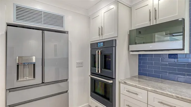 $1,575,000 | 619 Buttonwood Drive, Longboat Key, FL 34228