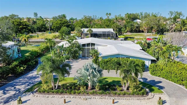$1,575,000 | 619 Buttonwood Drive, Longboat Key, FL 34228
