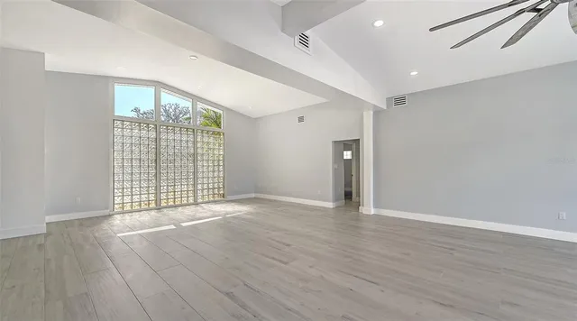 $1,575,000 | 619 Buttonwood Drive, Longboat Key, FL 34228