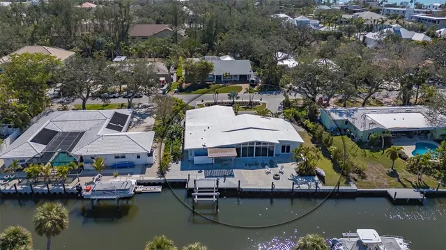 $1,575,000 | 619 Buttonwood Drive, Longboat Key, FL 34228