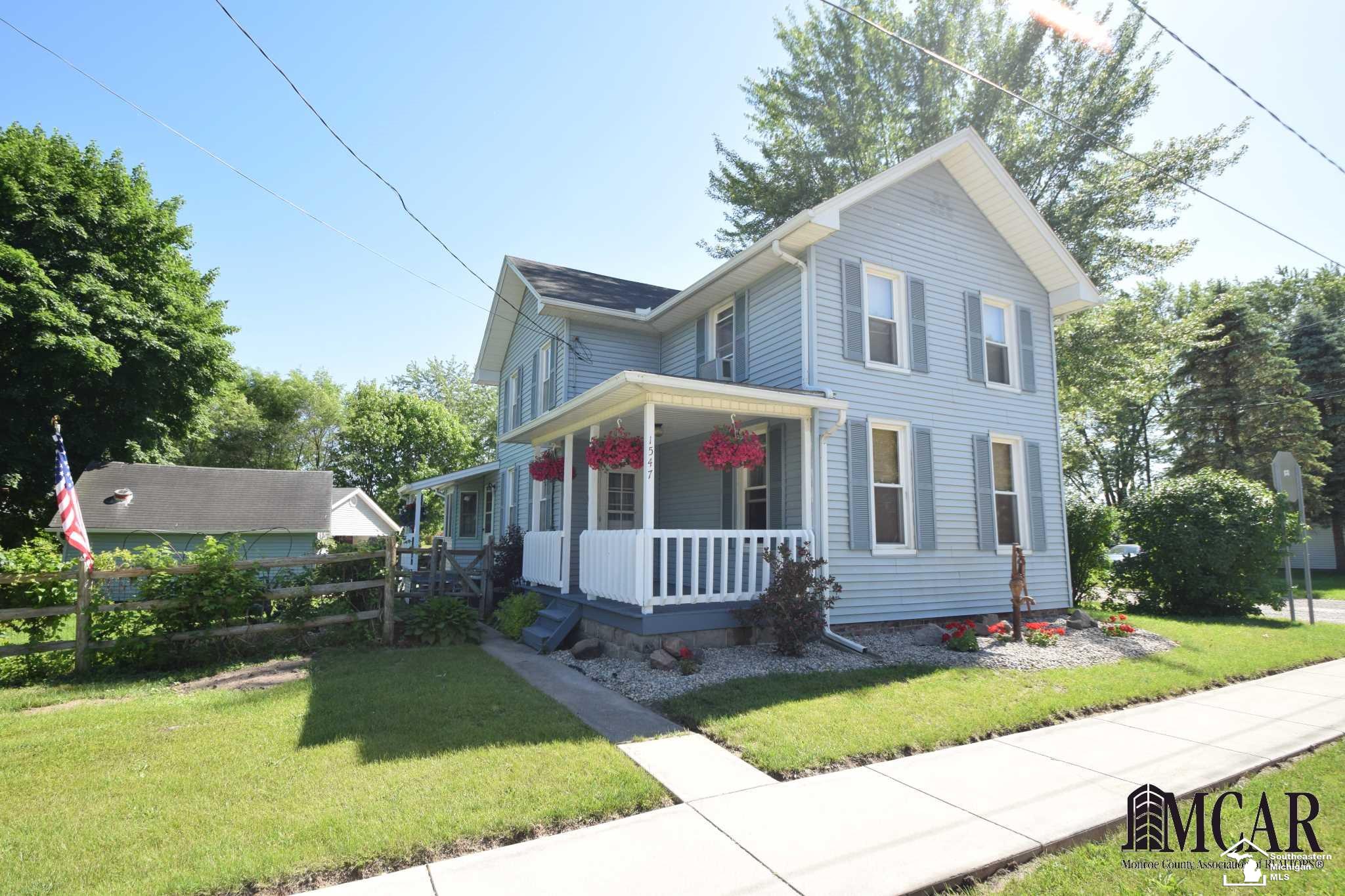 1547 Samaria Road Temperance, MI 48182 - Photo 3 of 27 21457157-2.JPG