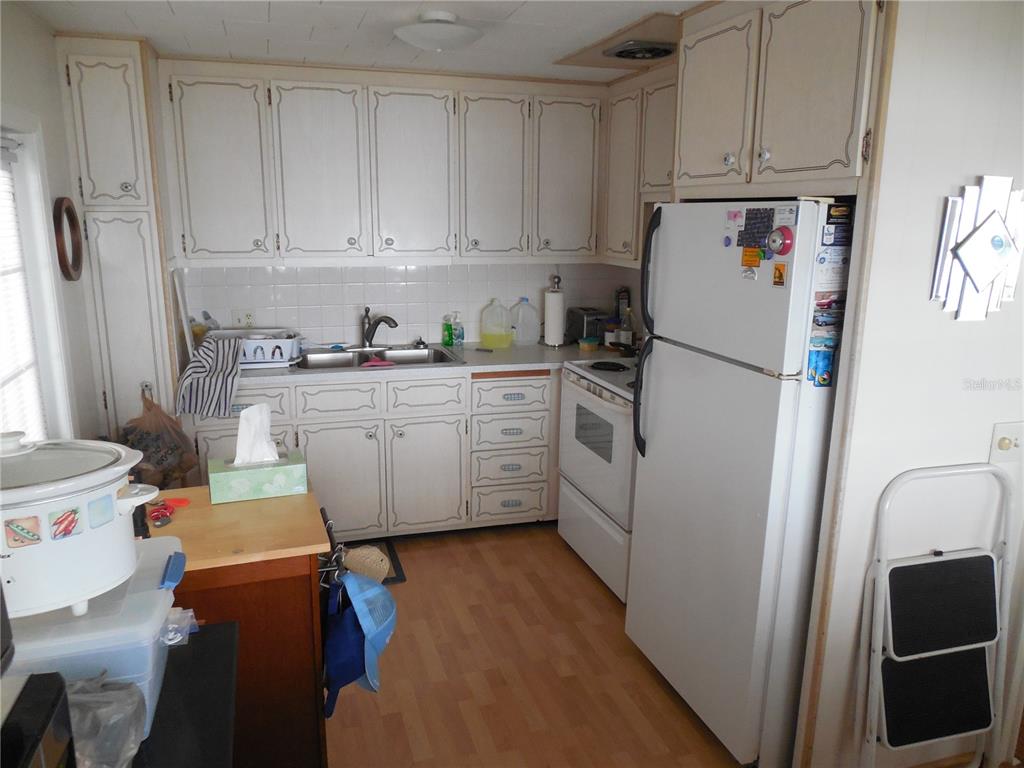 10315 Cortez Road West, Unit 26BV Bradenton, FL 34210 - Photo 9 of 15