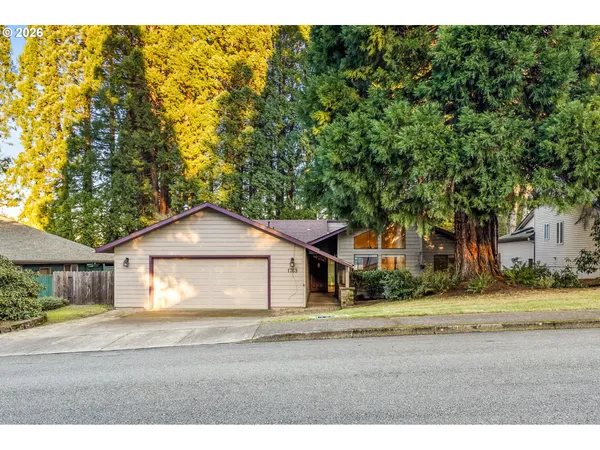 $575,000 | 1769 Cinnamon Hill Drive Southeast, Salem, OR 97306