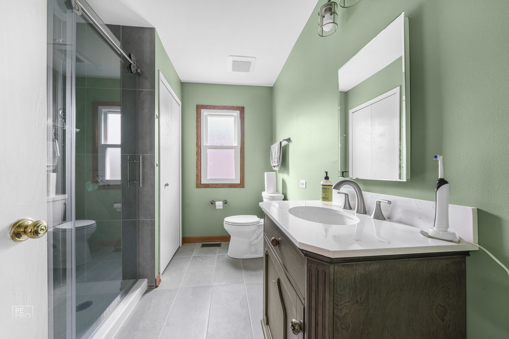 173 Ashcroft Drive Bolingbrook, IL 60490 - Photo 15 of 19