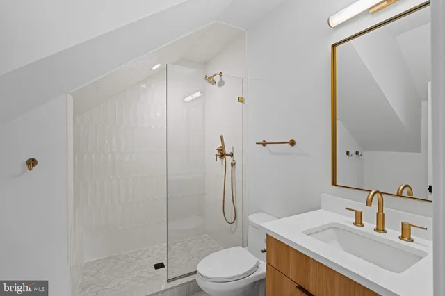 $2,250,000 | 678 Malin Road, Newtown Square, PA 19073