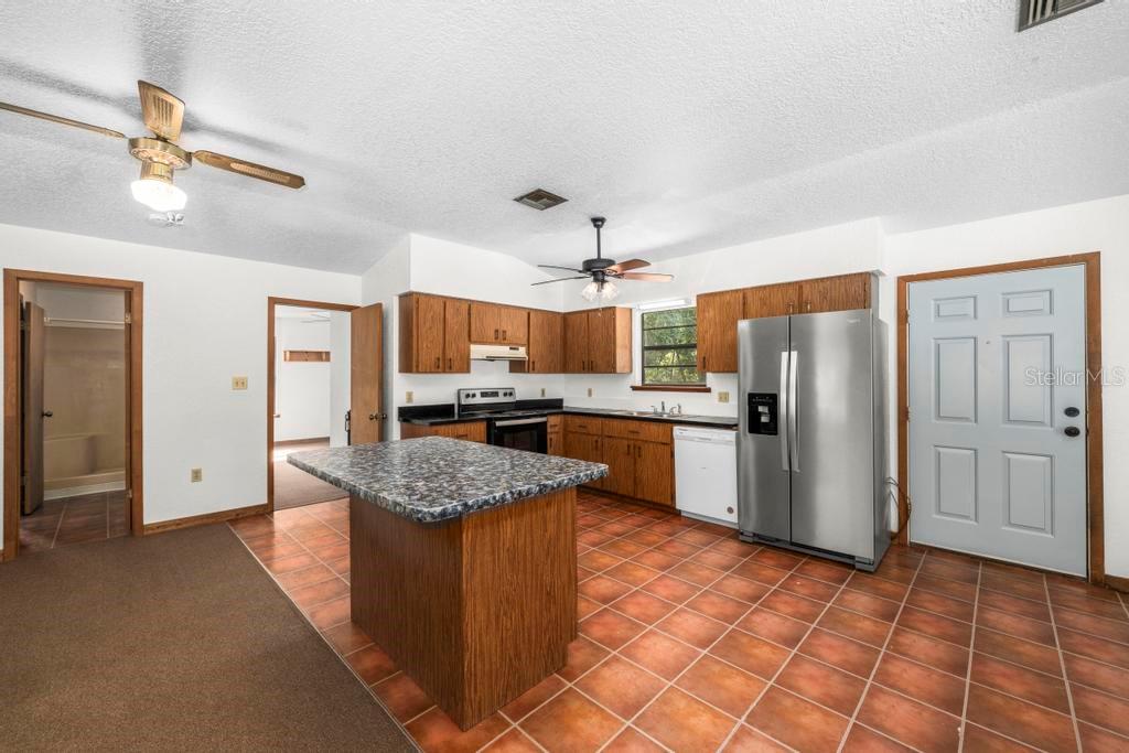 24607 Polar Bear Road Paisley, FL 32767 - Photo 22 of 47
