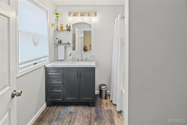 $319,750 | 119 North Market Street, Grafton, IL 62037