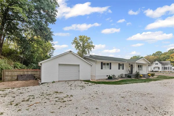$311,000 | 119 North Market Street, Grafton, IL 62037