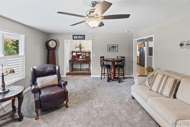 $319,750 | 119 North Market Street, Grafton, IL 62037