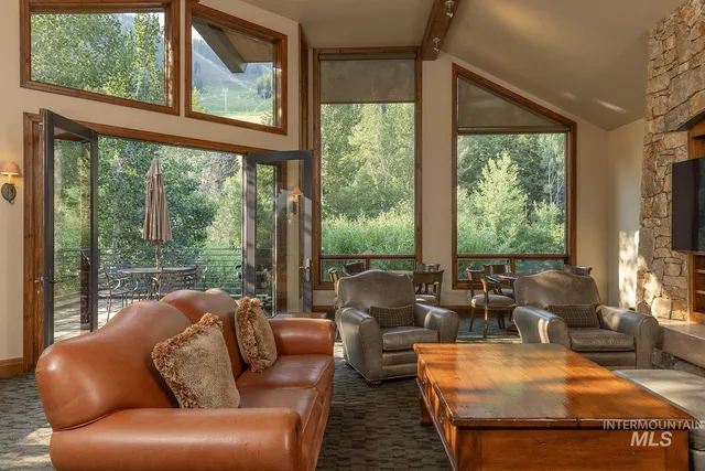 $285,000 | 221 Picabo Street, Unit H, Ketchum, ID 83340