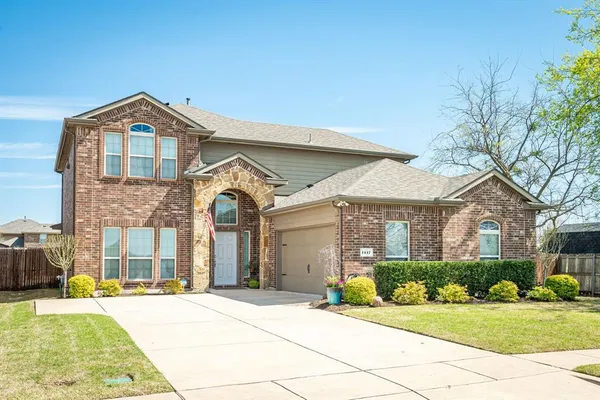 $410,000 | 1417 St Johns Drive, Van Alstyne, TX 75495