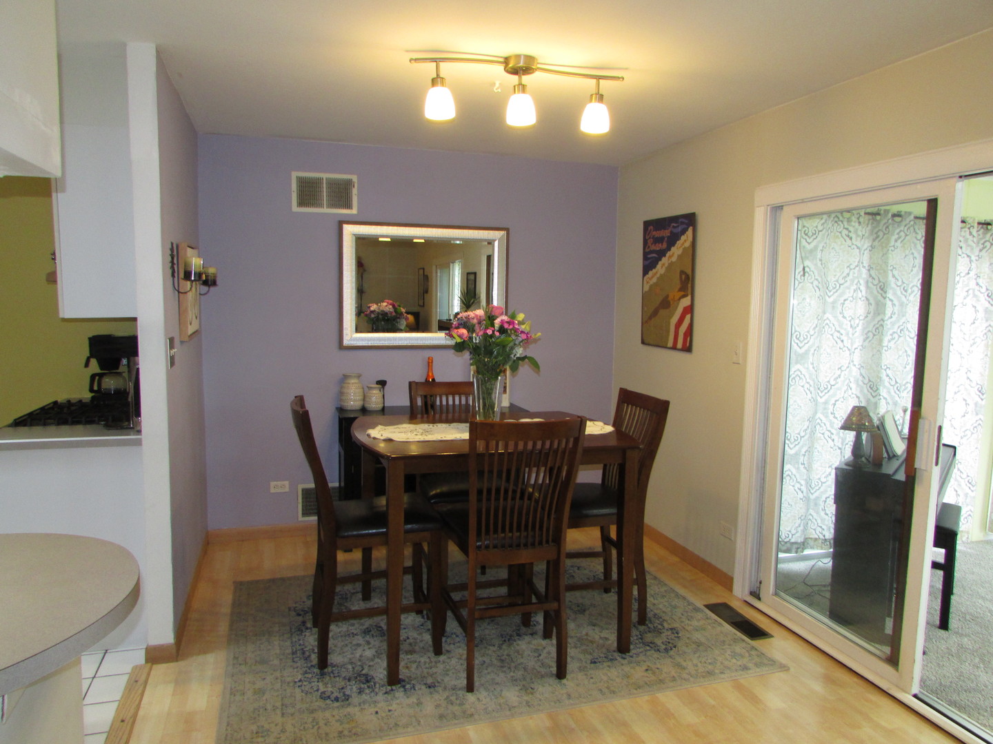 21W255 Canary Road Lombard, IL 60148 - Photo 11 of 32 a view of a dining room with furniture