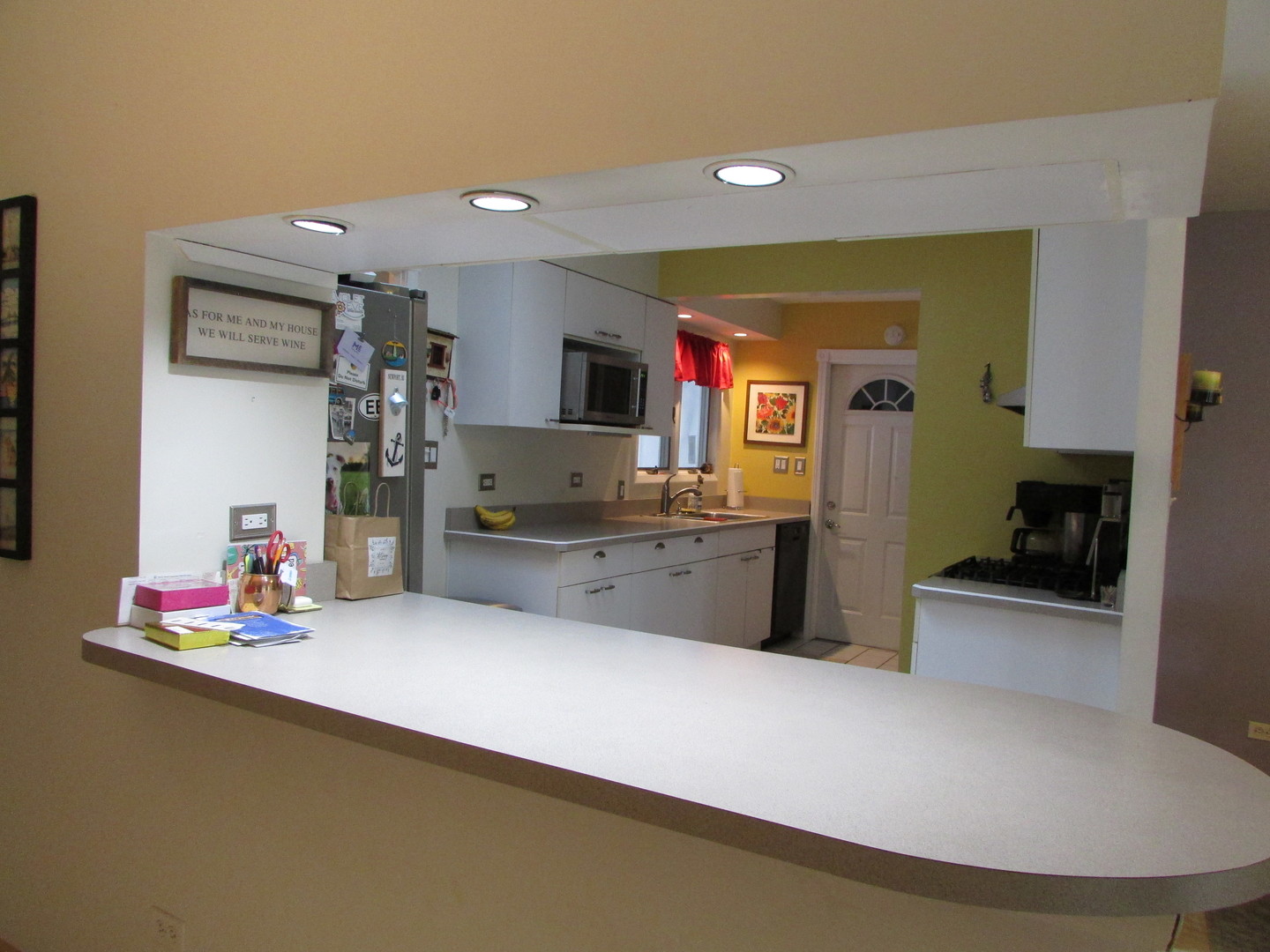 21W255 Canary Road Lombard, IL 60148 - Photo 16 of 32 a kitchen with kitchen island a sink appliances and cabinets