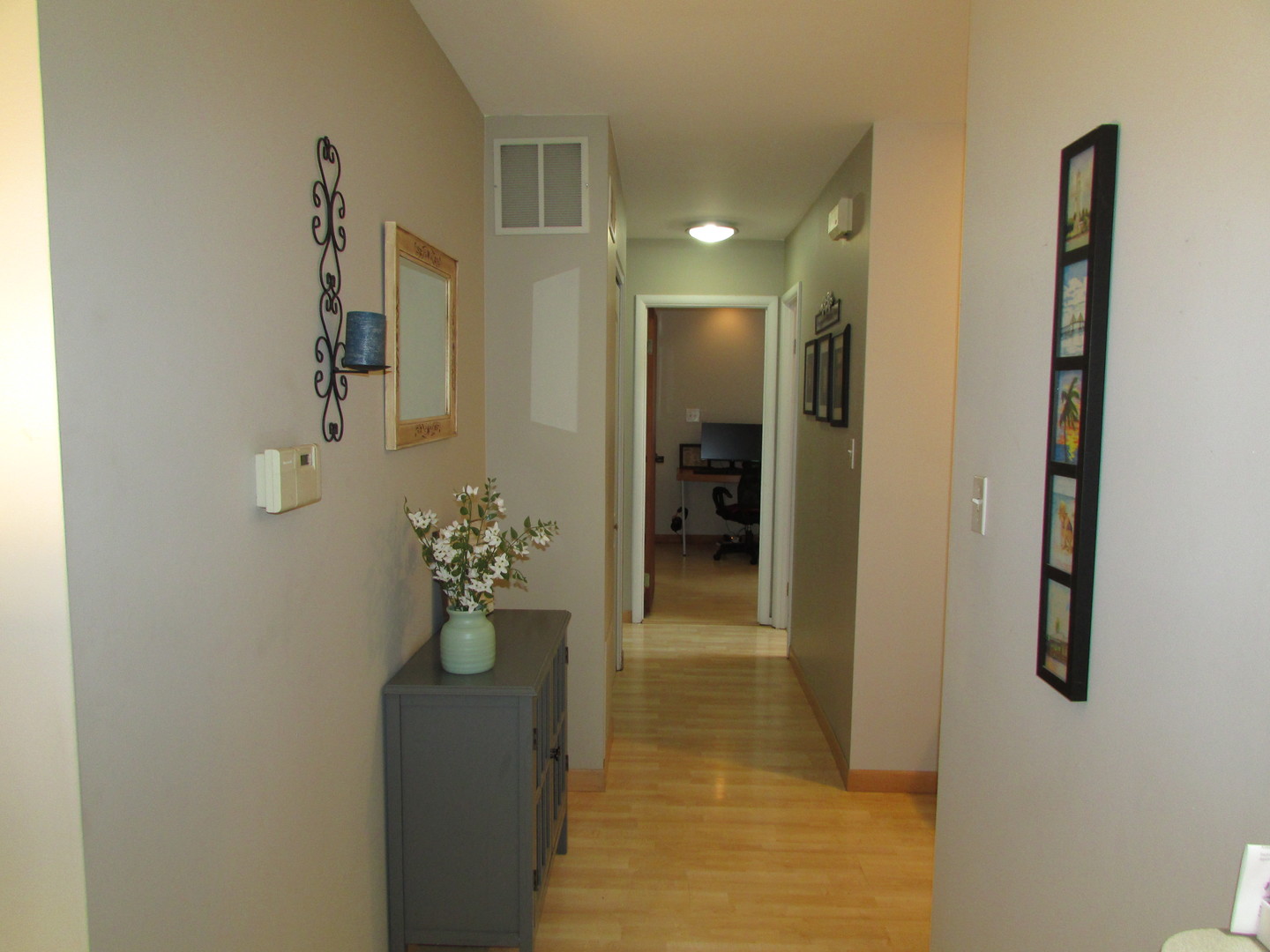 21W255 Canary Road Lombard, IL 60148 - Photo 4 of 32 a bathroom with a shower