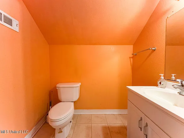 $269,900 | 6492 Kalipekona Way, Diamondhead, MS 39525