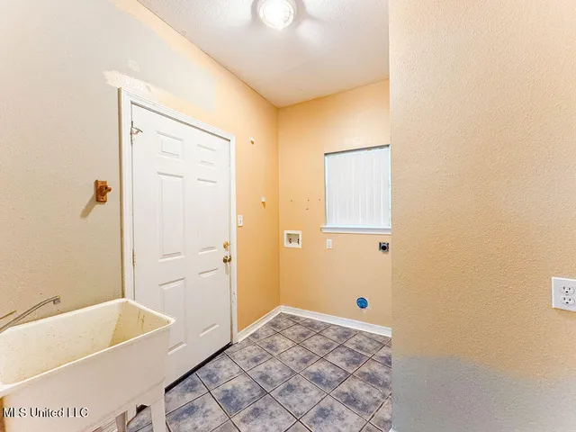 $269,900 | 6492 Kalipekona Way, Diamondhead, MS 39525