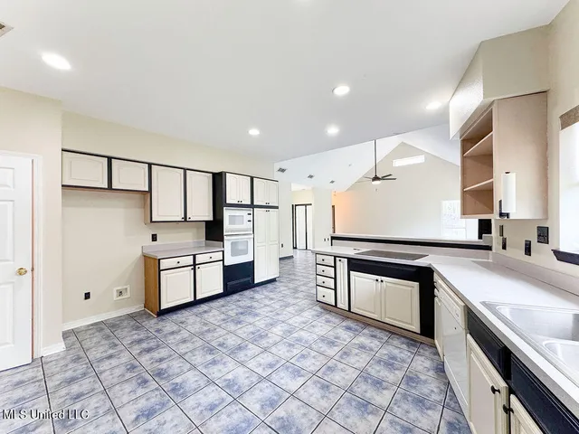 $269,900 | 6492 Kalipekona Way, Diamondhead, MS 39525