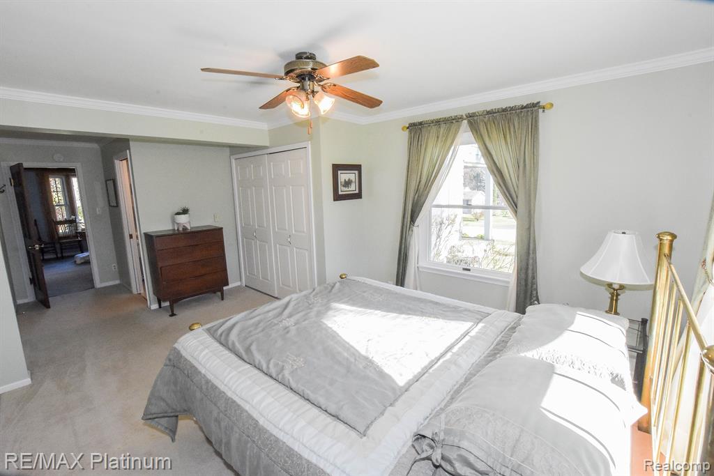 9449 Denton Hill Road Fenton, MI 48430 - Photo 31 of 56