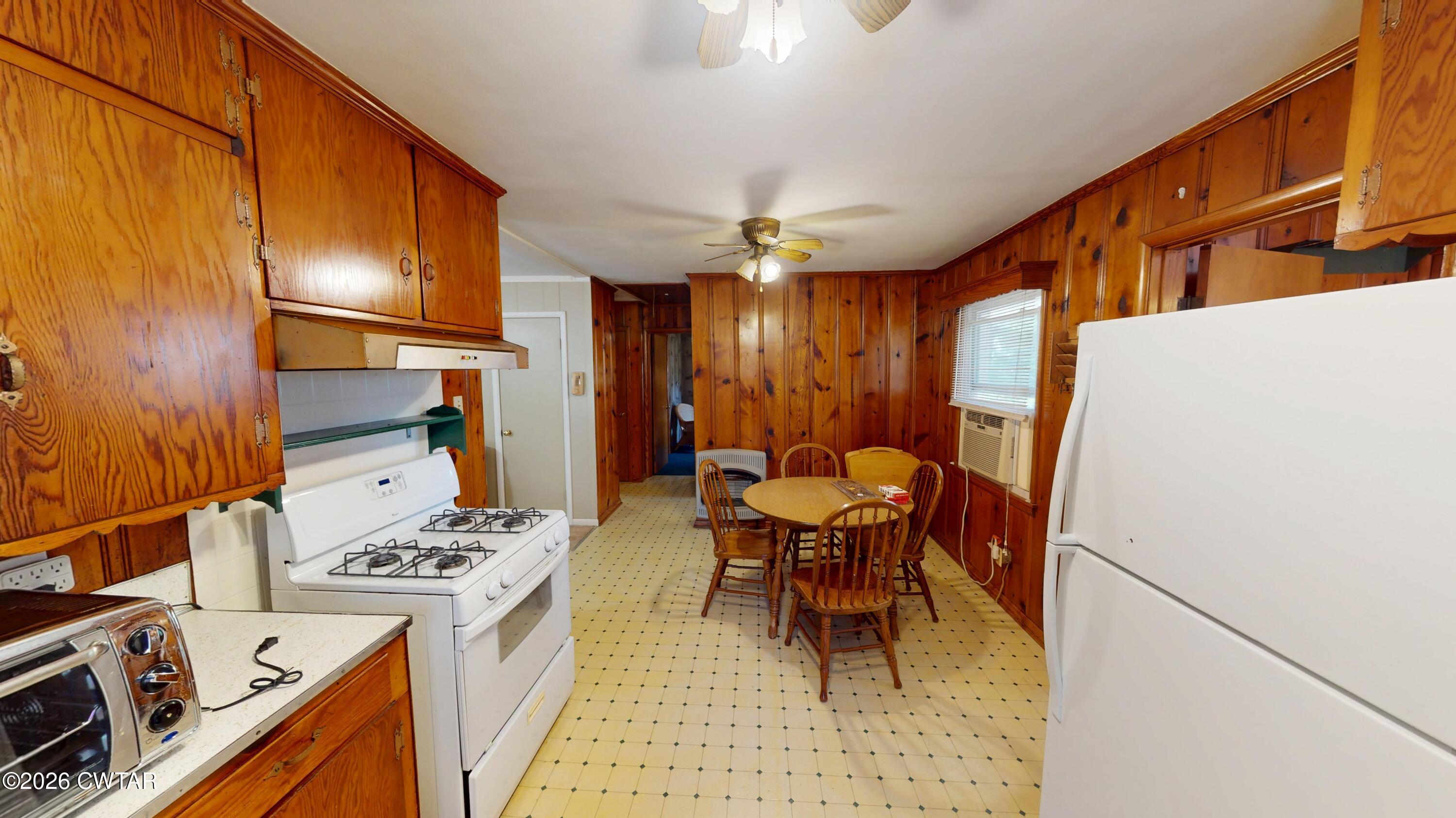 2887 Highway 103 Ridgely, TN 38080 - Photo 7 of 21 2887-SR-103-Kitchen 1