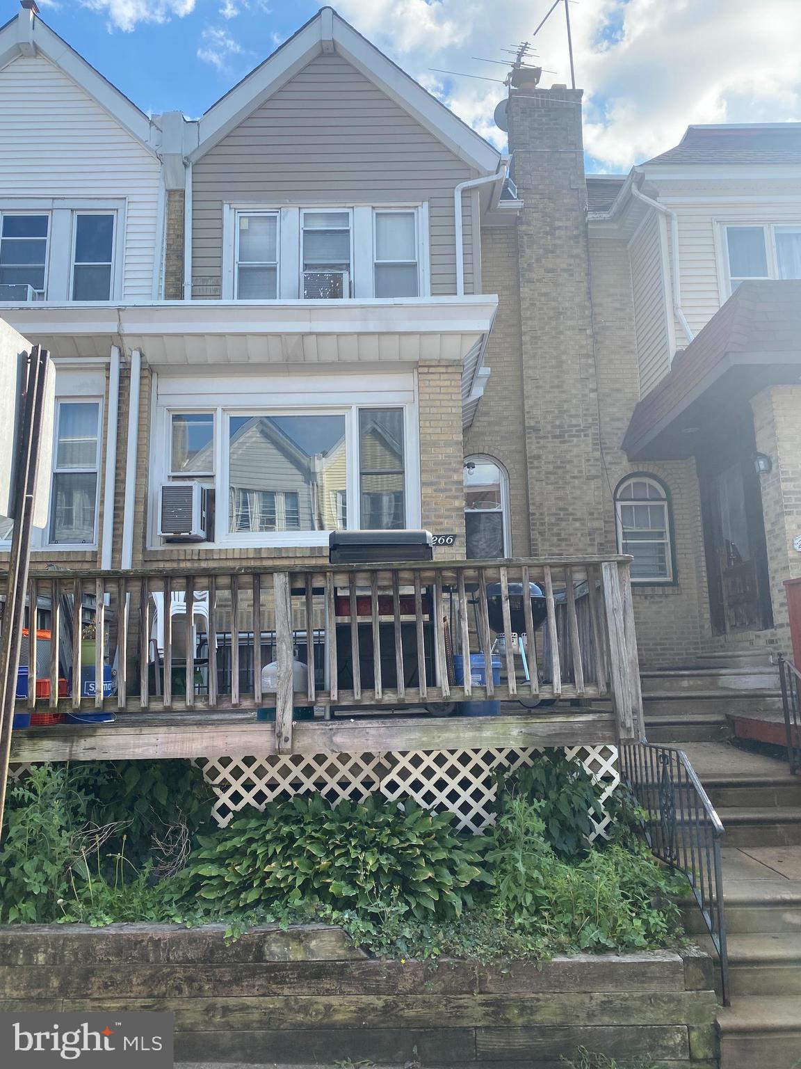 266 Wembly Road Upper Darby, PA 19082 - Photo 1 of 27