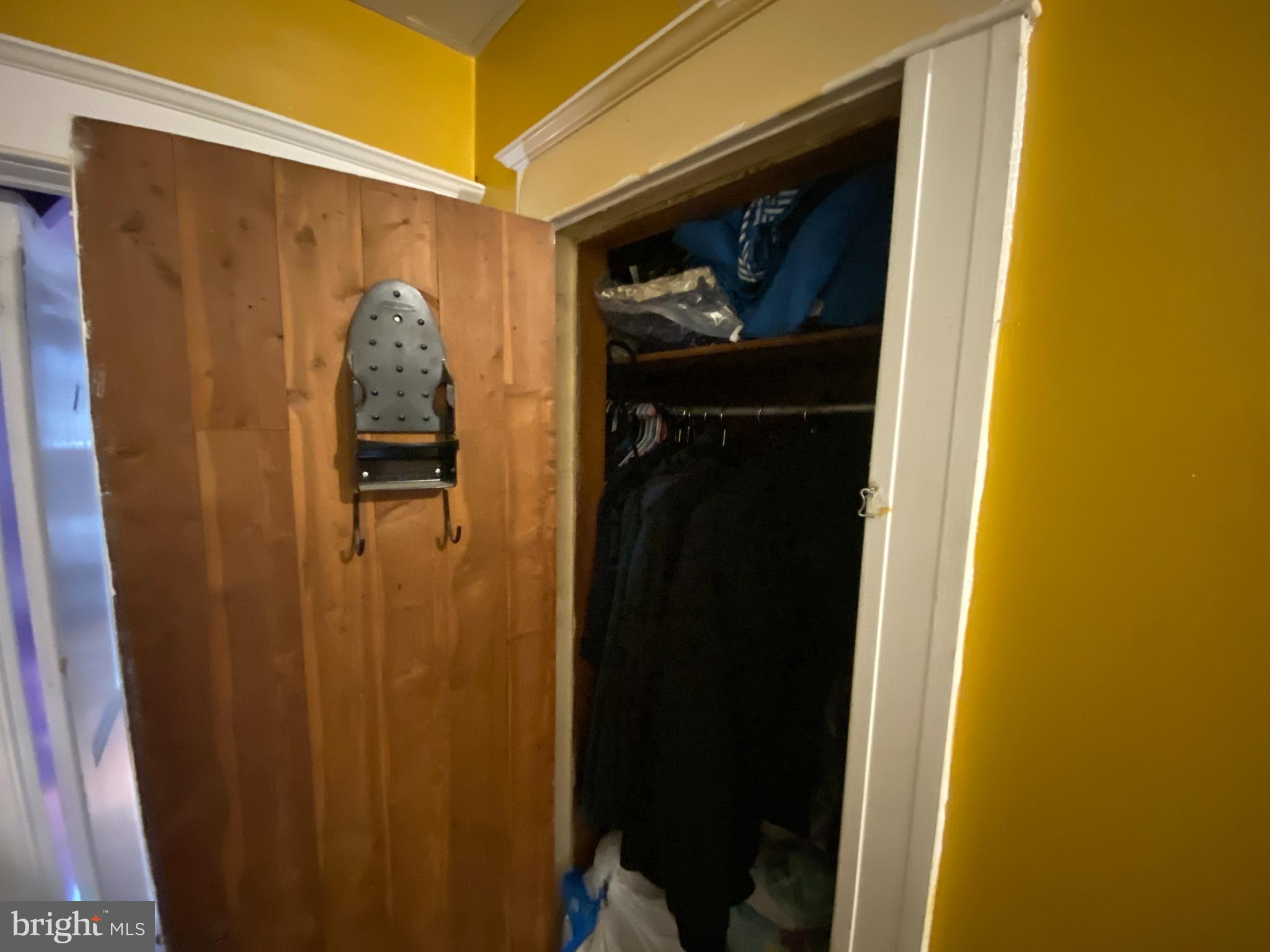 266 Wembly Road Upper Darby, PA 19082 - Photo 13 of 27