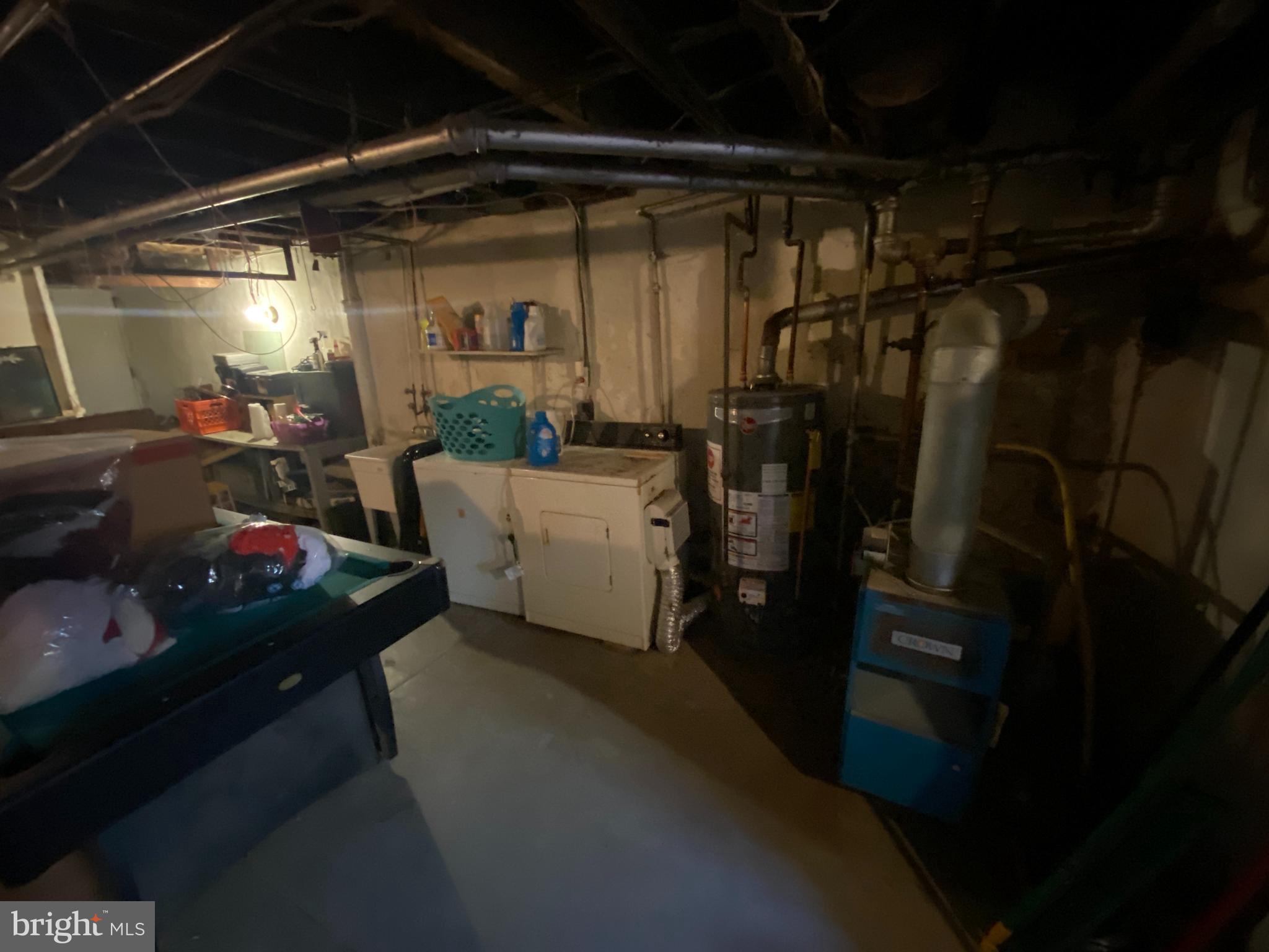 266 Wembly Road Upper Darby, PA 19082 - Photo 19 of 27