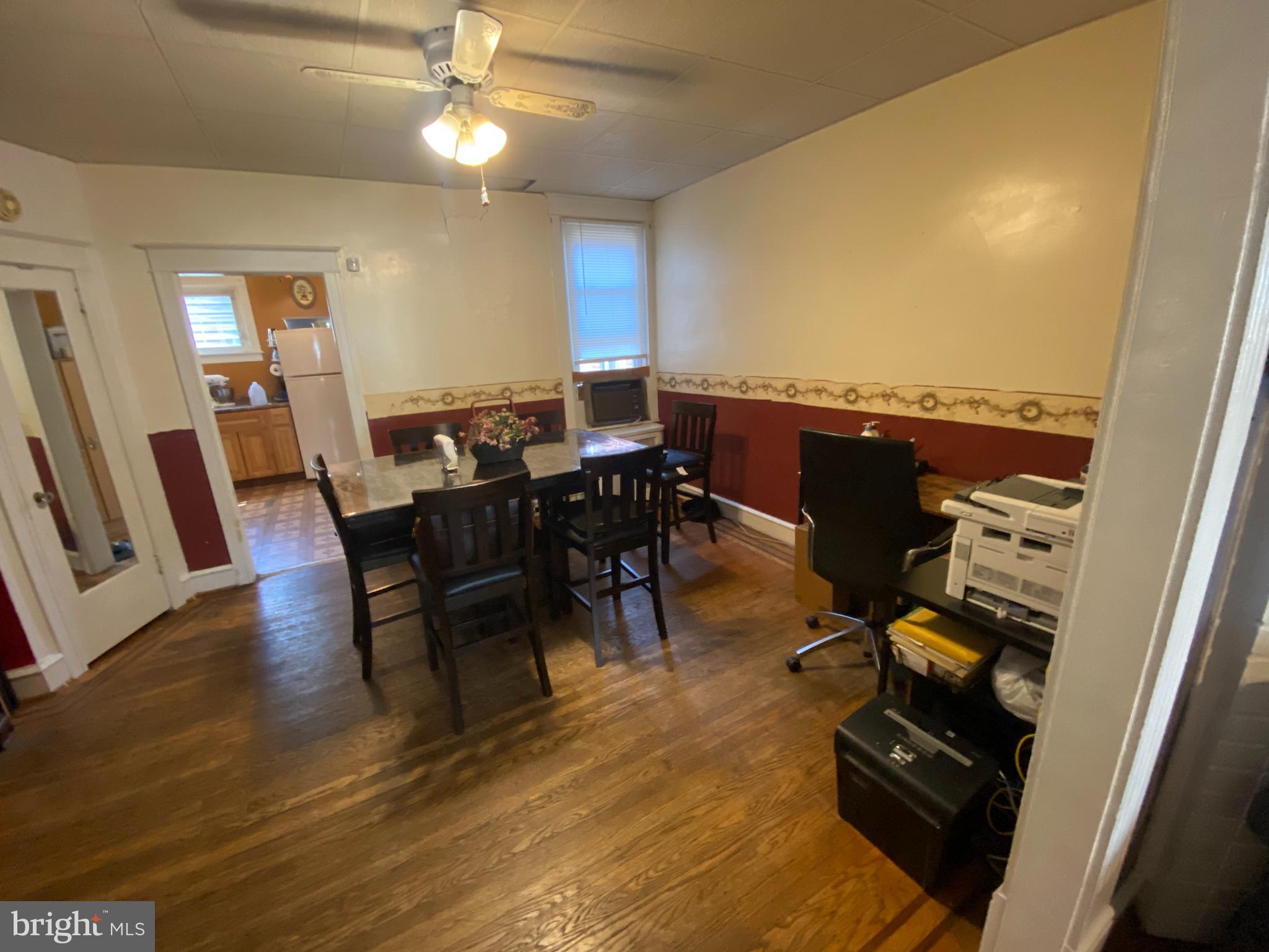 266 Wembly Road Upper Darby, PA 19082 - Photo 5 of 27
