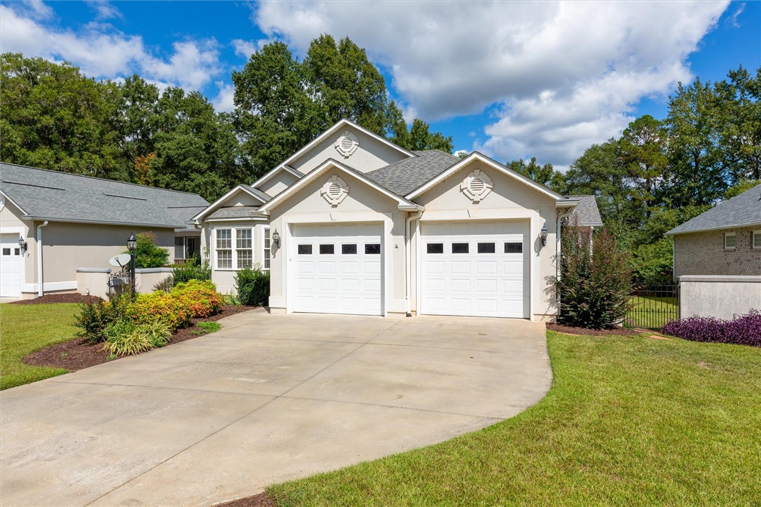 111 Park Way Anderson, SC 29625 - Photo 3 of 19 This charming home features a well-maintained exterior and a welcoming front entrance.