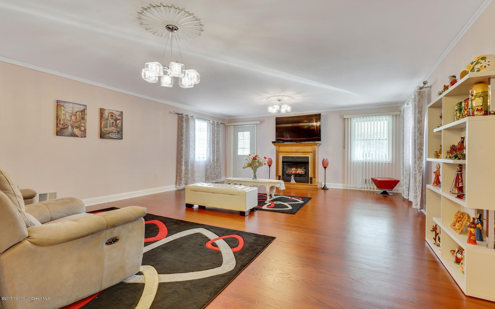 392 Leesville Road Jackson, NJ 08527 - Photo 13 of 24 21