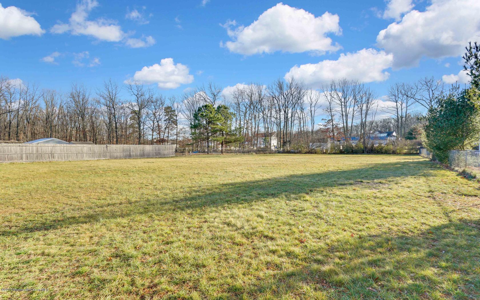 392 Leesville Road Jackson, NJ 08527 - Photo 20 of 24 27