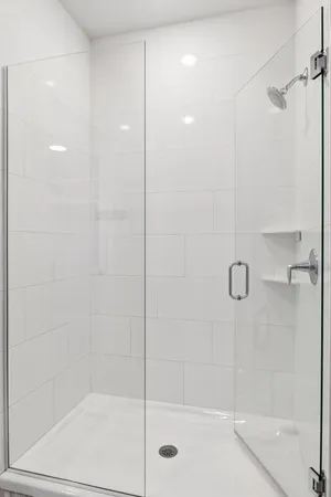 $1,795,000 | 222 Ferndale Road South, Unit 304, Wayzata, MN 55391