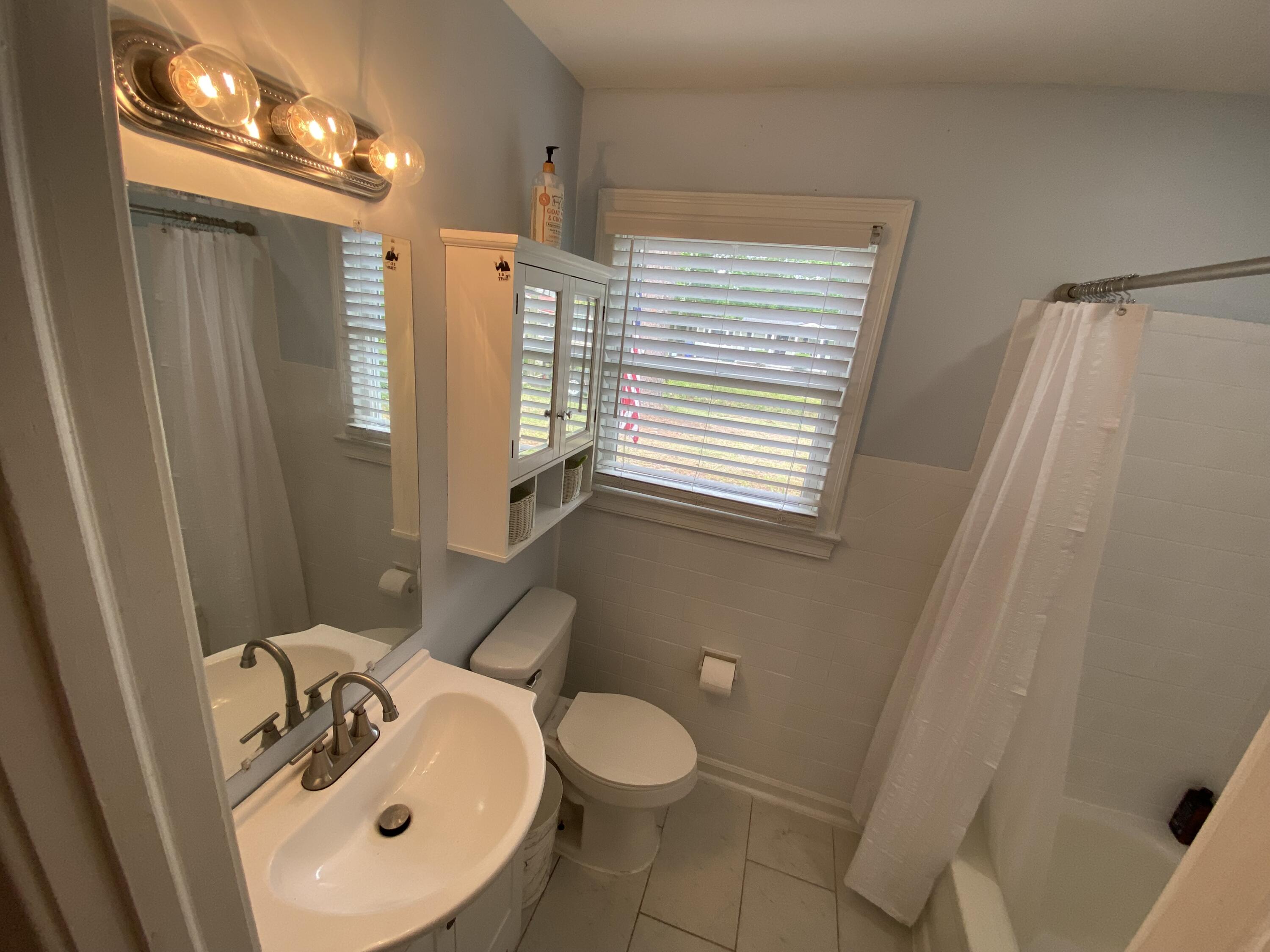 816 Savage Road Charleston, SC 29414 - Photo 18 of 26 IMG_1128