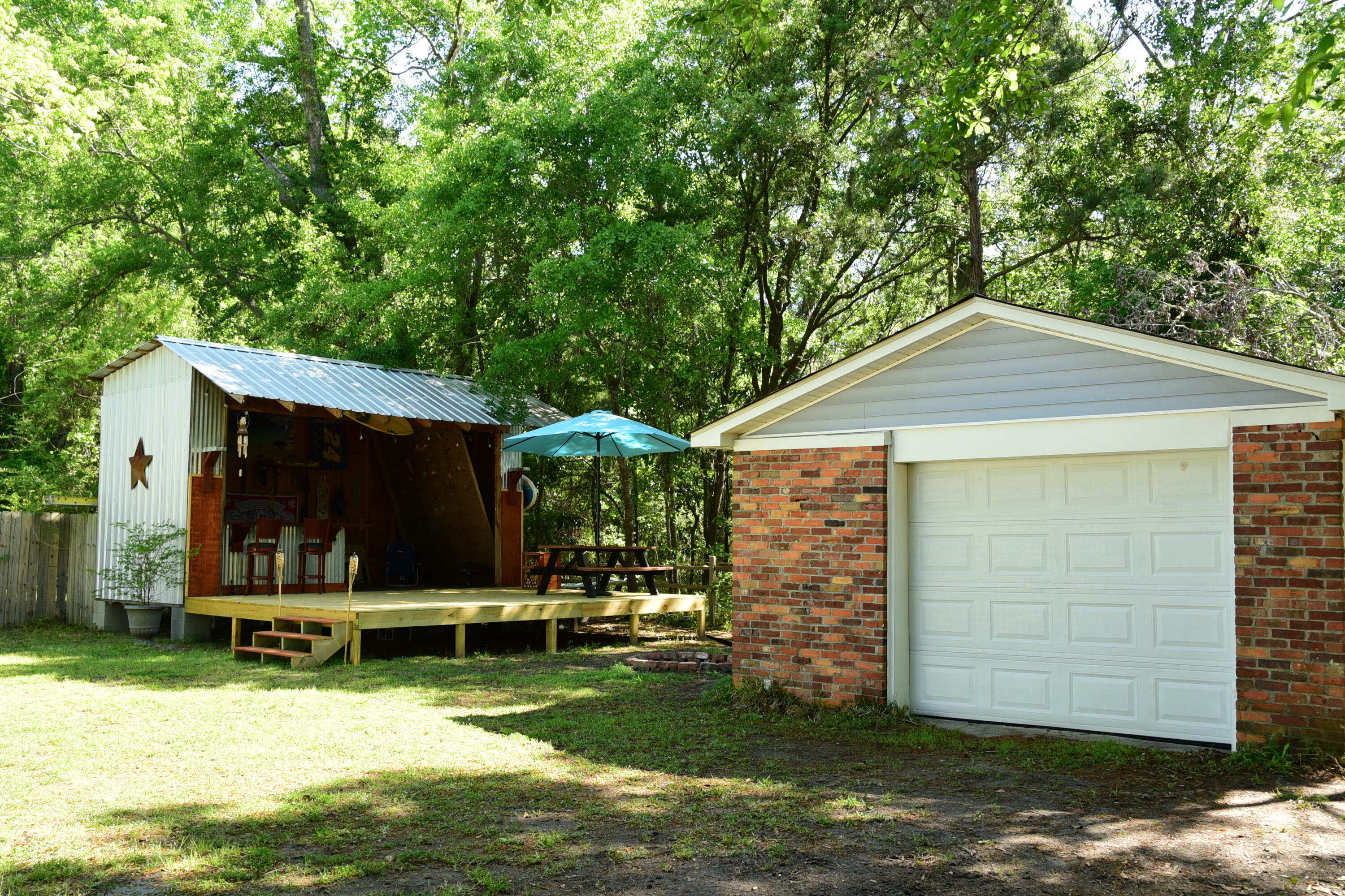 816 Savage Road Charleston, SC 29414 - Photo 5 of 26 DSC_4429