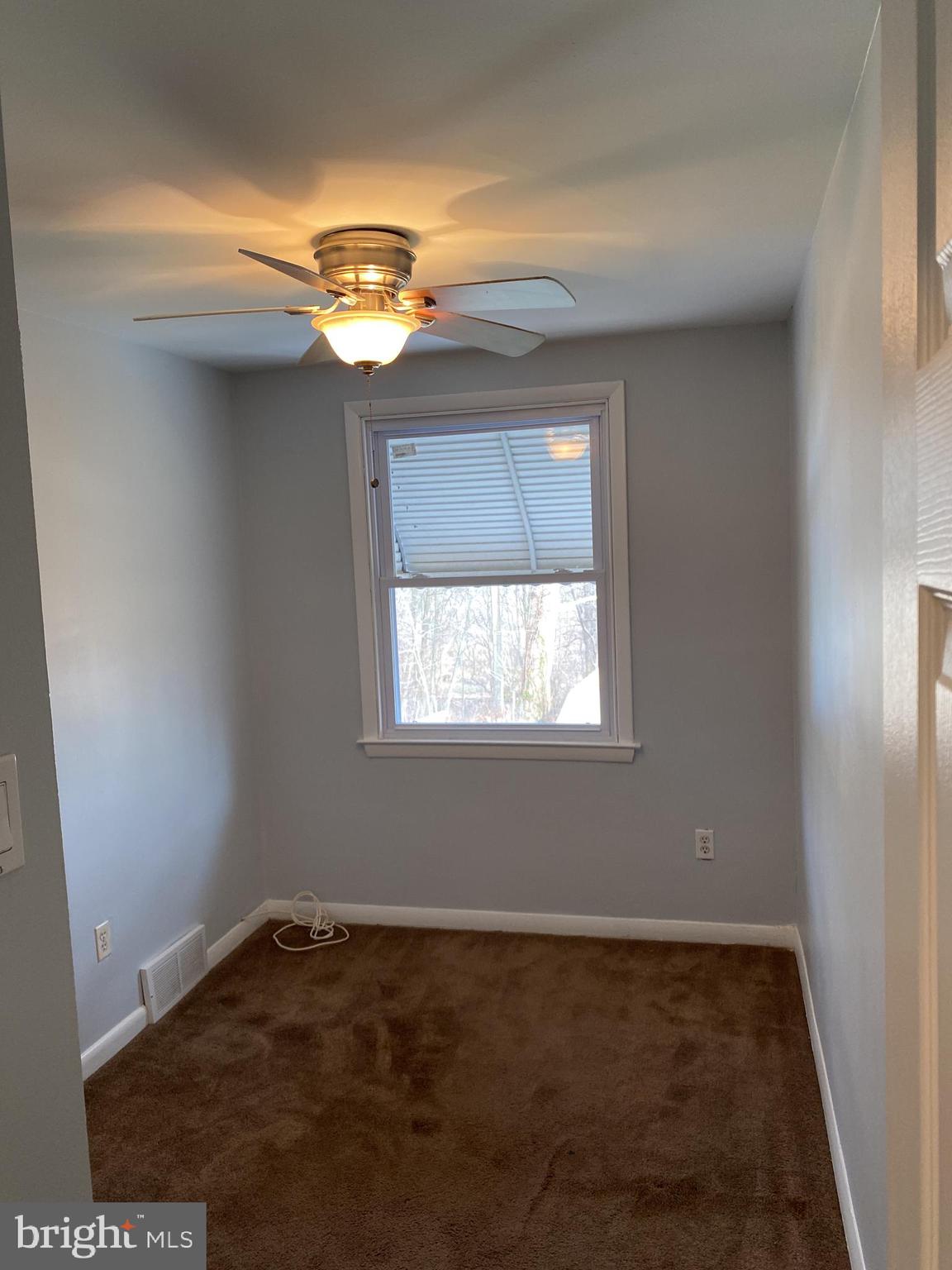 1123 Crestview Road Darby, PA 19023 - Photo 38 of 58